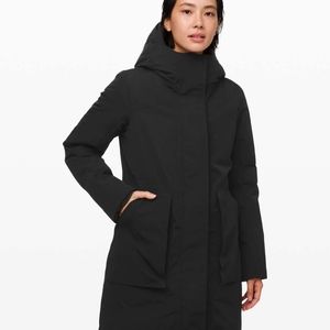 NWT Lululemon Winter Warrior 3 in 1 Parka Size 6 Black